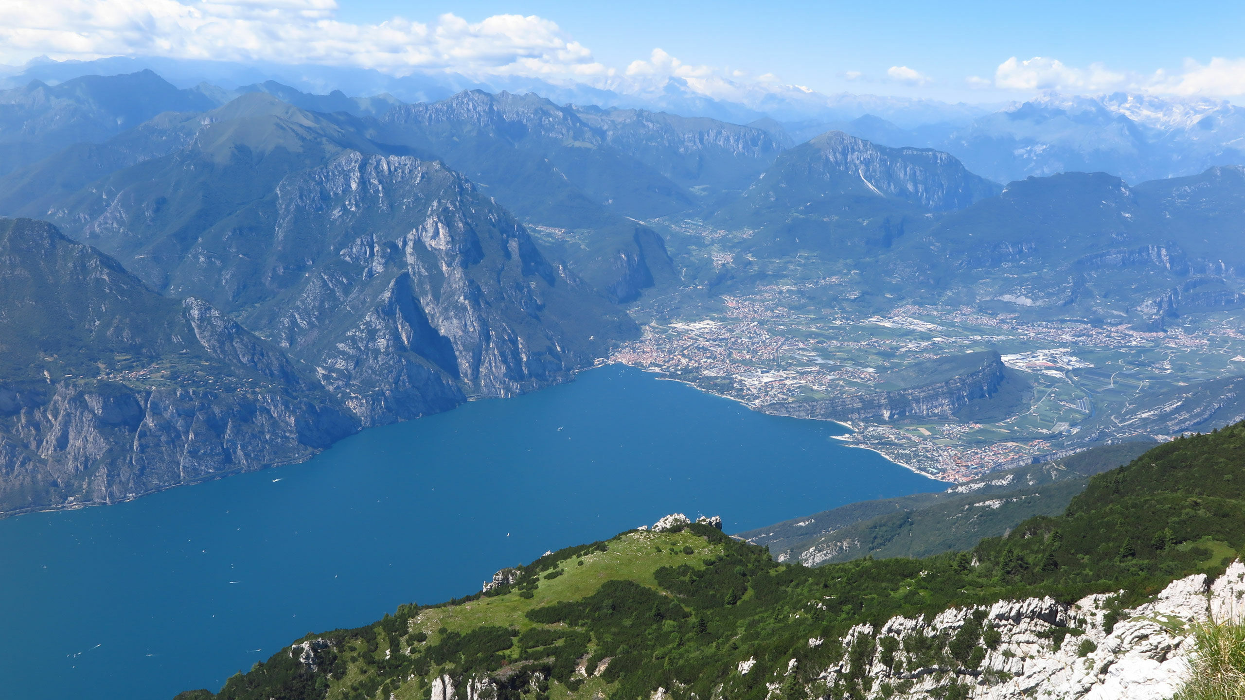 Residence Desiree - Appartamenti a Riva del Garda - Lago di Garda Residence Desiree | Credits